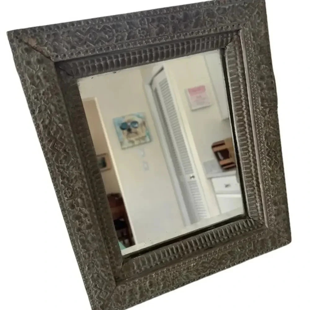 Shabby Chic Vintage Gesso Frame Mirror With Stand